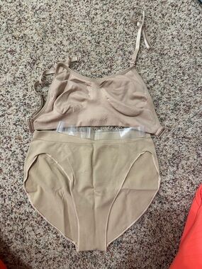 Capezio Neutral Nude Seamless Bra & High-Waist Brief Set